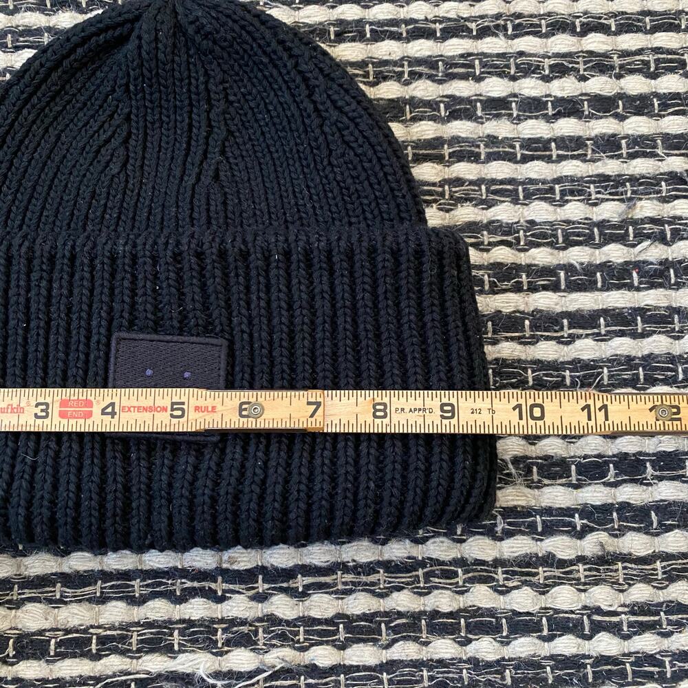 🌿Acne Studio Adult Pansy Face Patch Ribbed Wool Black Chunky knit Beanie Hat OS - Picture 5 of 6